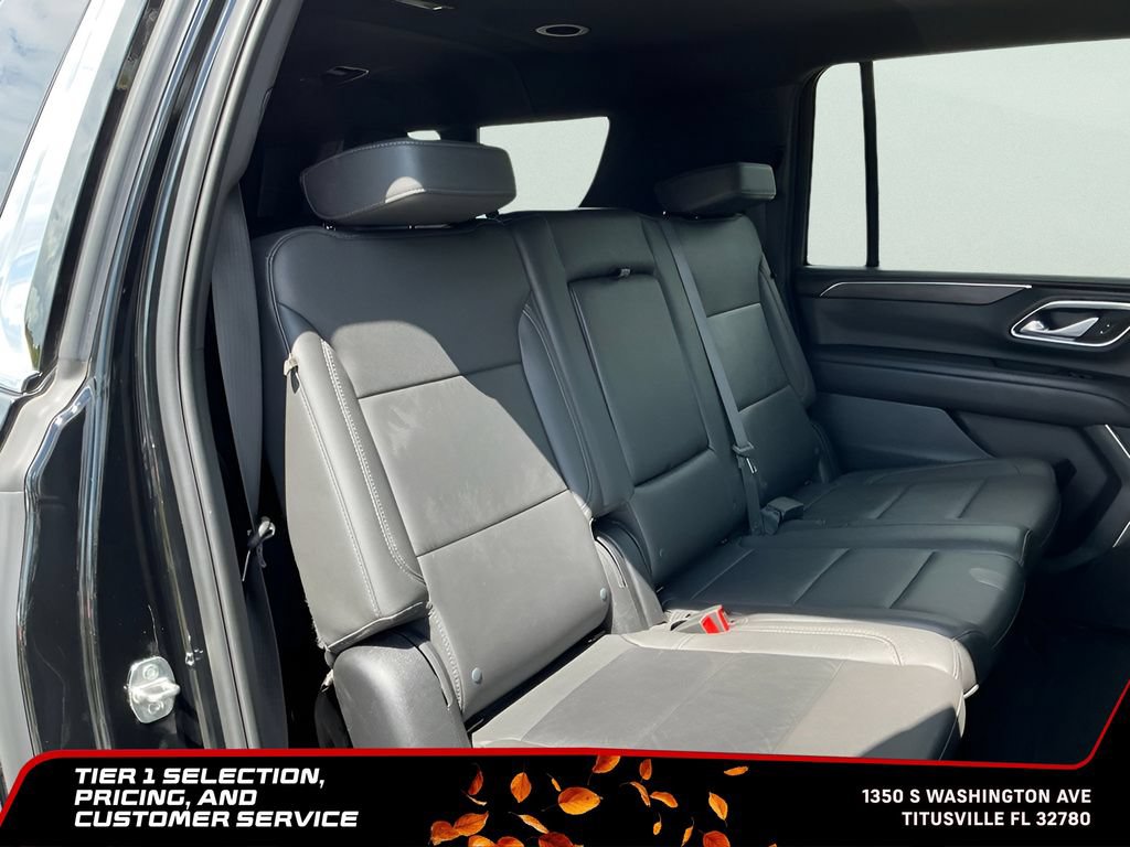 Used 2024 Chevrolet Suburban LT AWD/4WD image 16