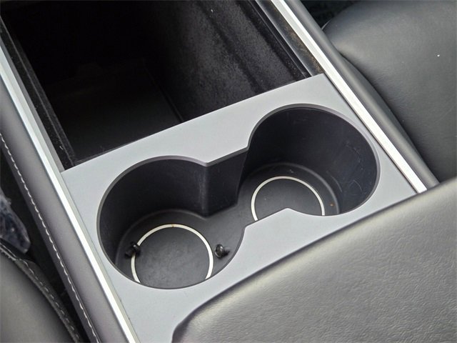 Used 2023 Tesla Model Y Performance image 29