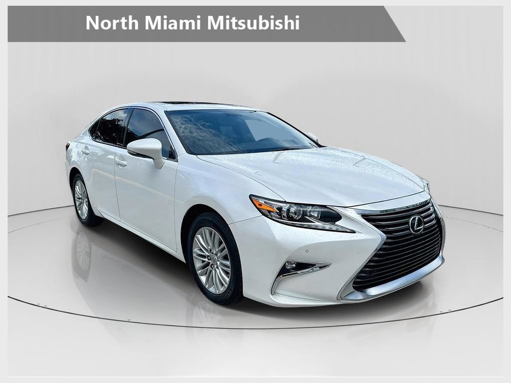 Used 2016 Lexus ES 350 w/ Premium Package w/Wood Trim FWD image 1