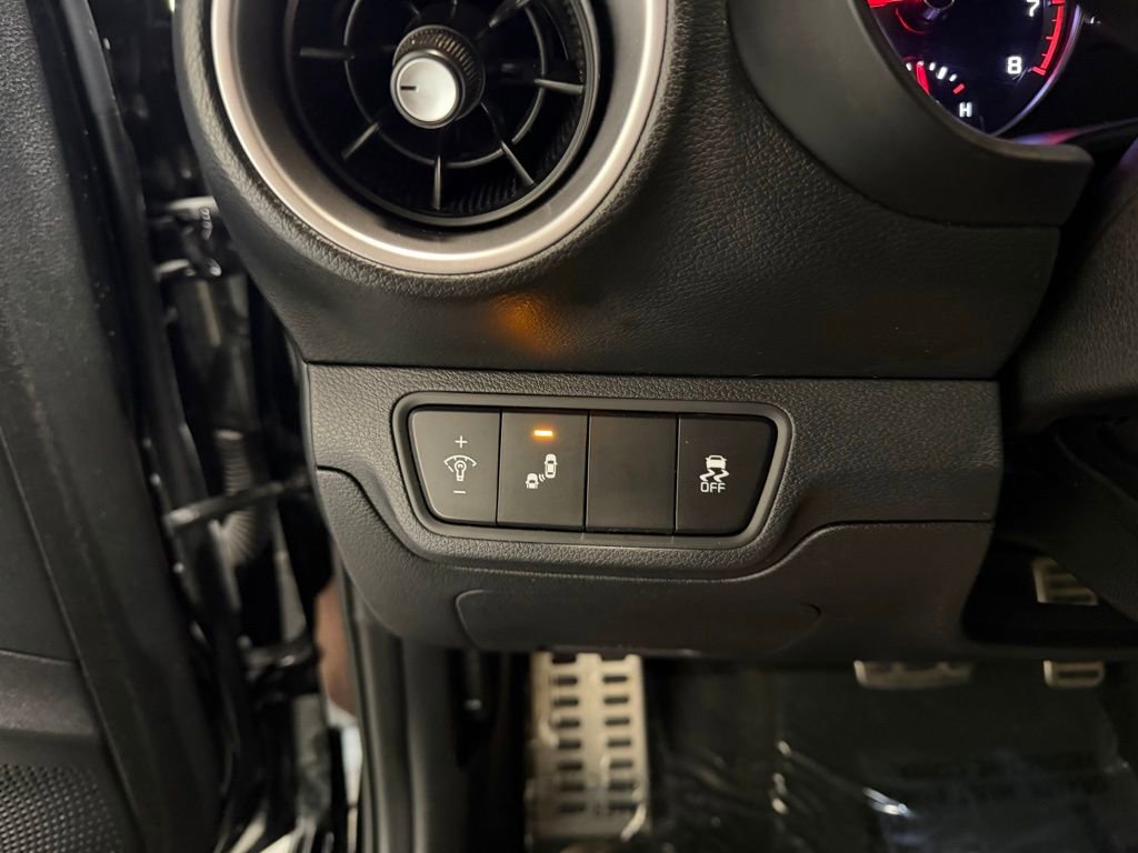 Used 2023 Kia Forte GT w/ GT2 Package image 17