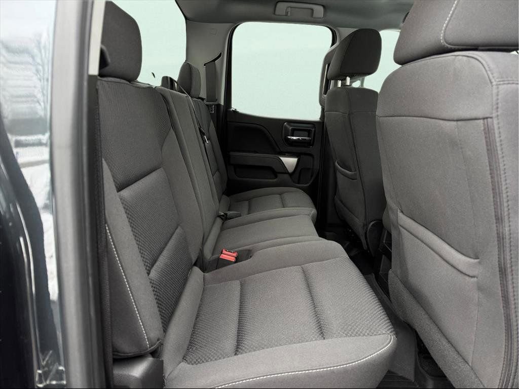 Used 2019 Chevrolet Silverado 2500 LT w/ LT Convenience Package image 15