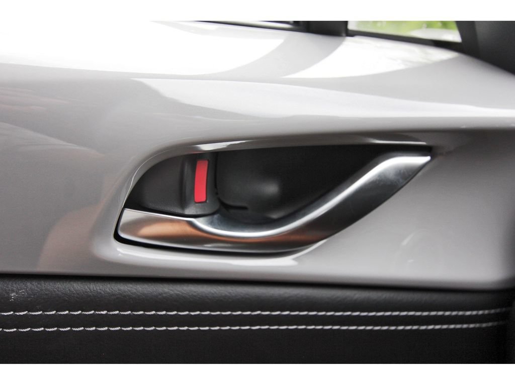 New 2026 MAZDA MX-5 Miata Grand Touring RWD image 18