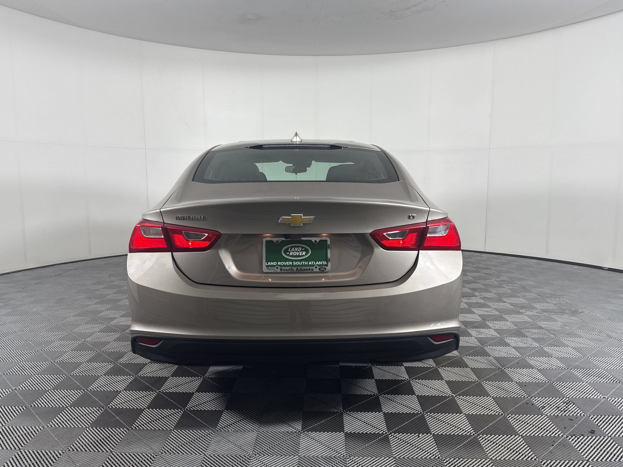 Used 2023 Chevrolet Malibu LT FWD image 10