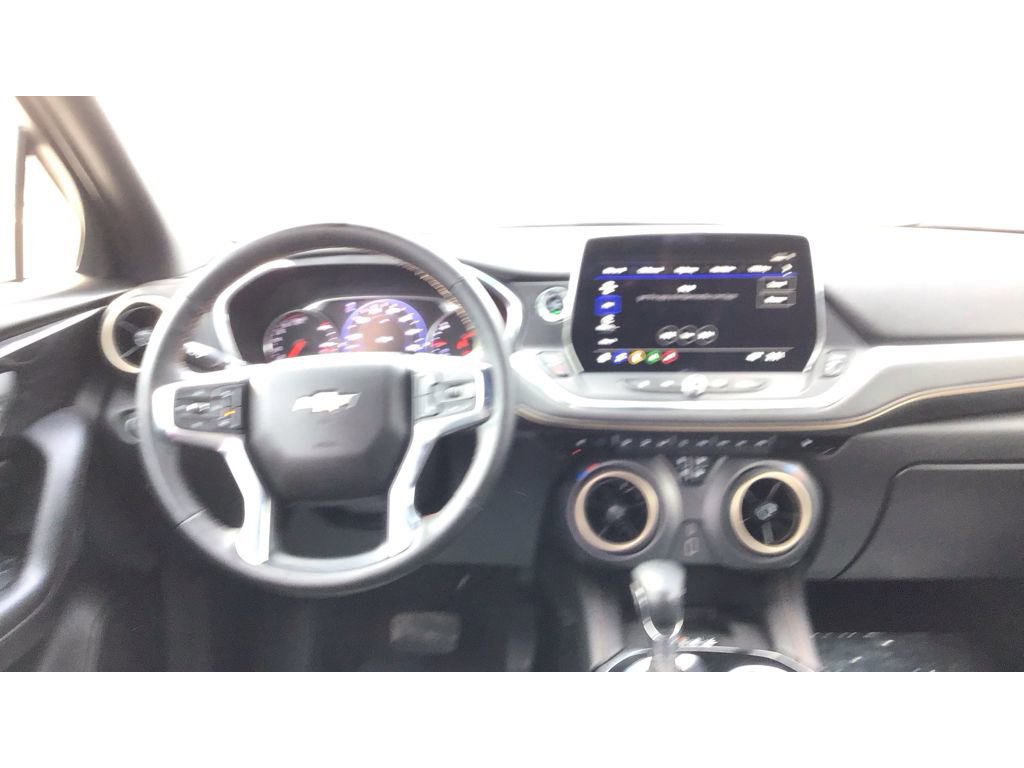 Used 2024 Chevrolet Blazer Premier w/ Driver Confidence II Package image 14