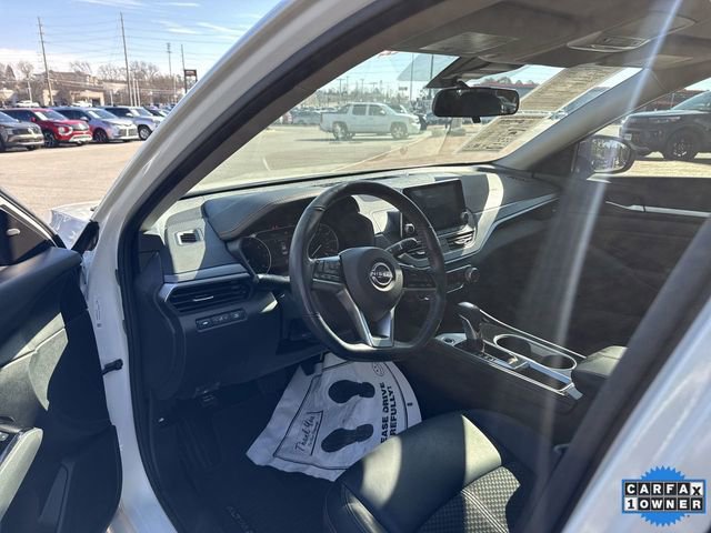 Used 2023 Nissan Altima 2.5 SR image 11
