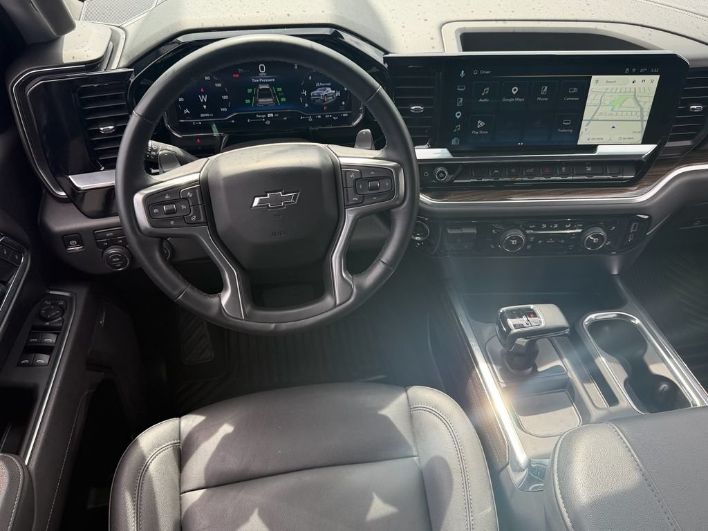 Certified 2025 Chevrolet Silverado 1500 RST w/ Convenience Package II AWD/4WD image 15