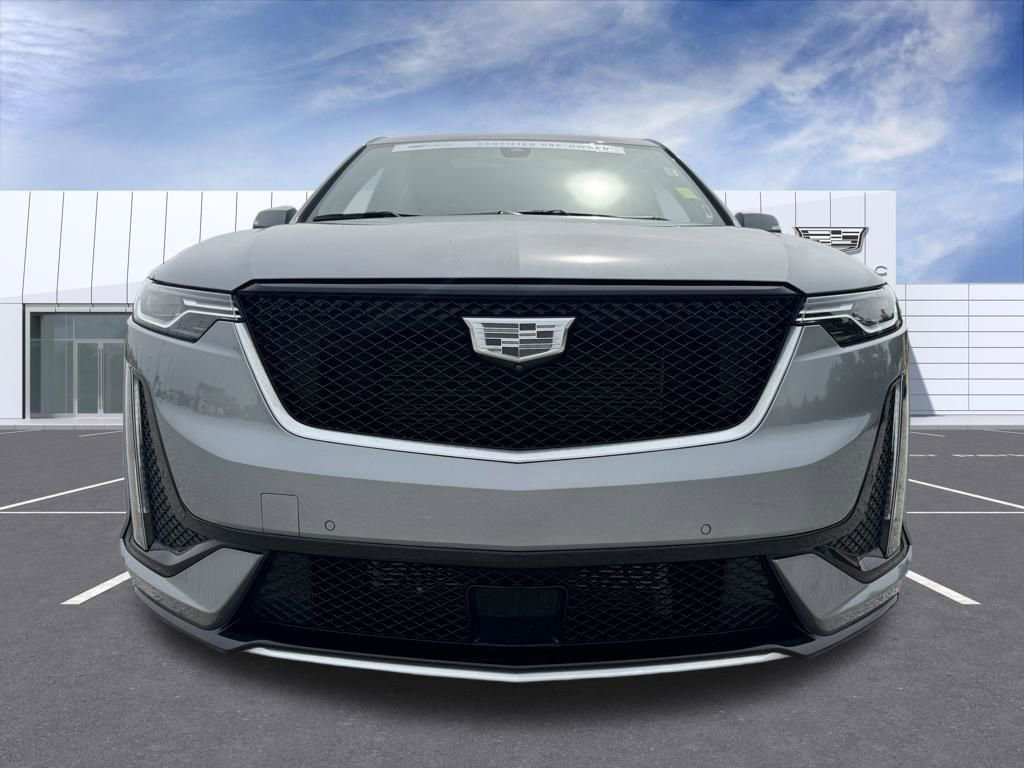 Used 2024 Cadillac XT6 Sport w/ Technology Package AWD/4WD image 7