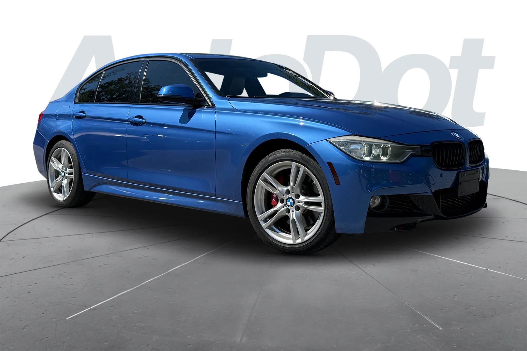 Used 2018 BMW 330i xDrive Sedan AWD/4WD image 1