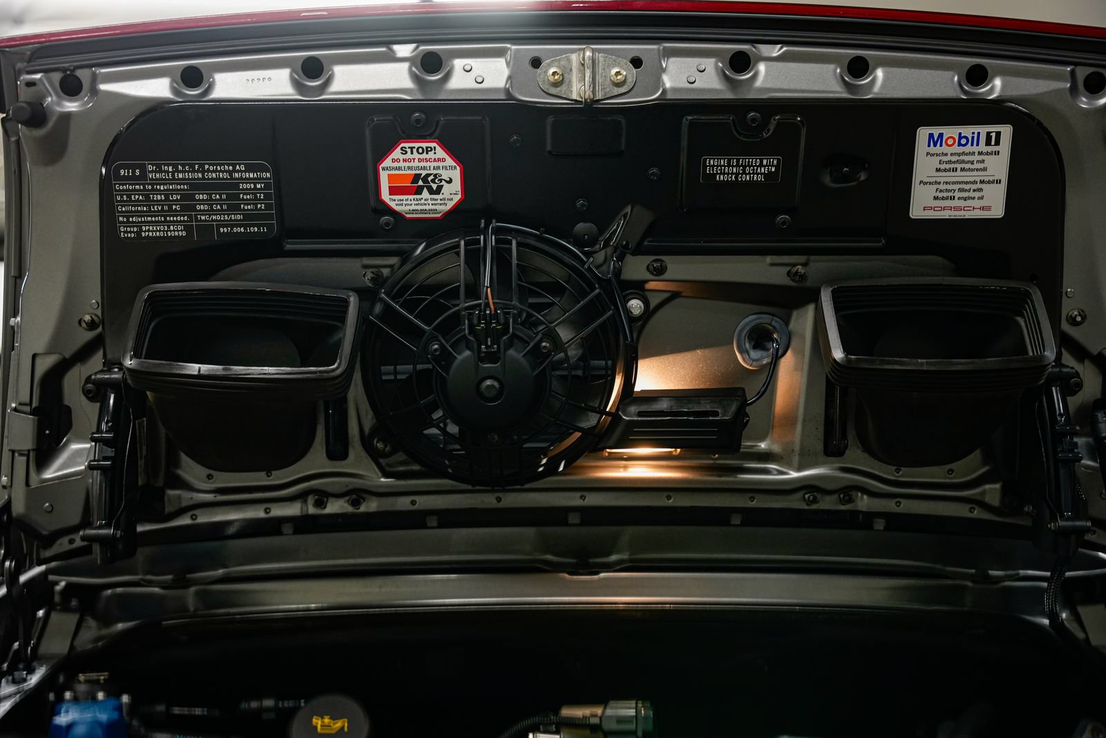 Used 2009 Porsche 911 Carrera 4S AWD/4WD image 39