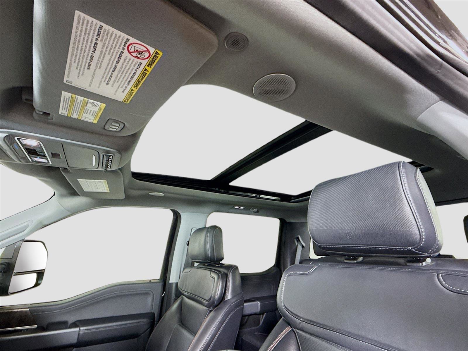 Used 2023 Ford F250 Lariat w/ Lariat Ultimate Package image 17