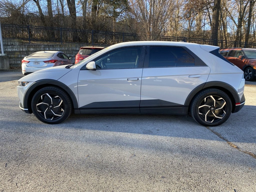 Used 2024 Hyundai Ioniq 5 SEL image 4