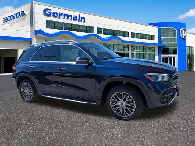 Used 2022 Mercedes-Benz GLE 450 4MATIC image 1