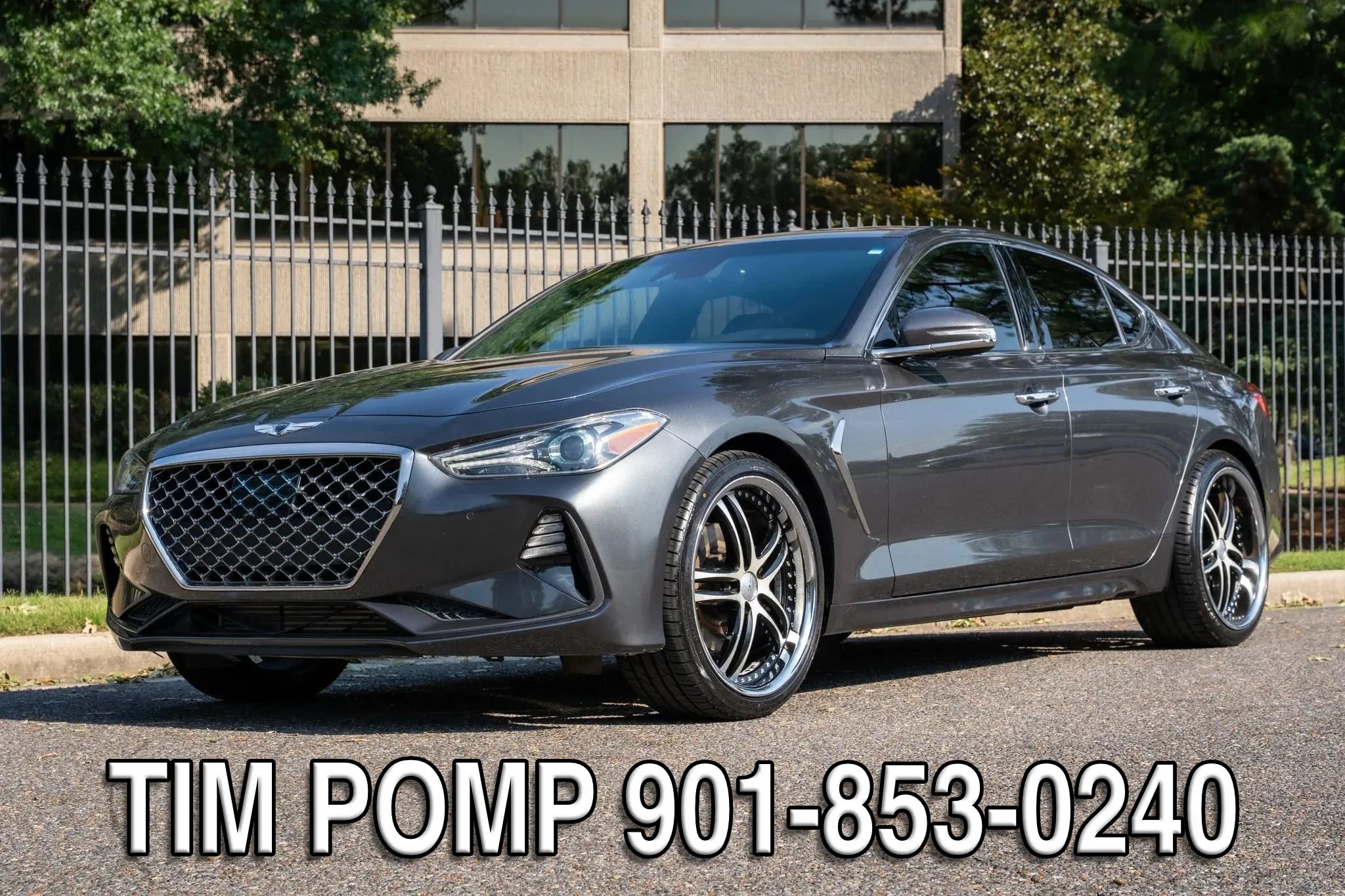 Used 2020 Genesis G70 2.0T w/ Elite Package RWD image 1