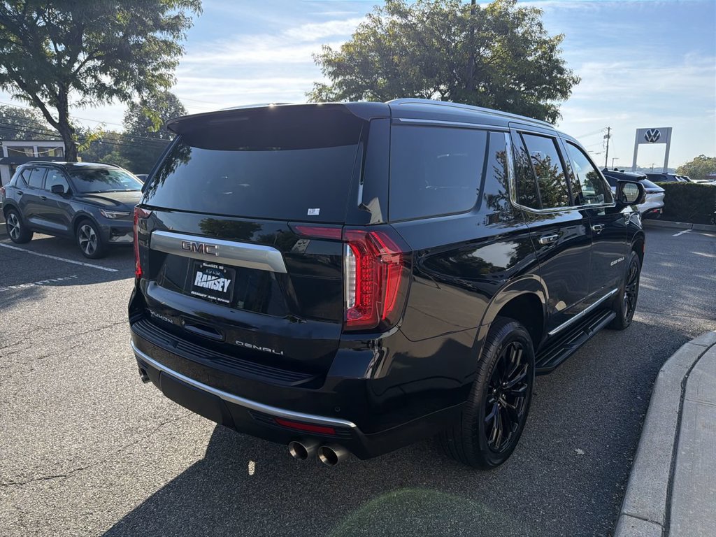 Used 2024 GMC Yukon Denali AWD/4WD image 8