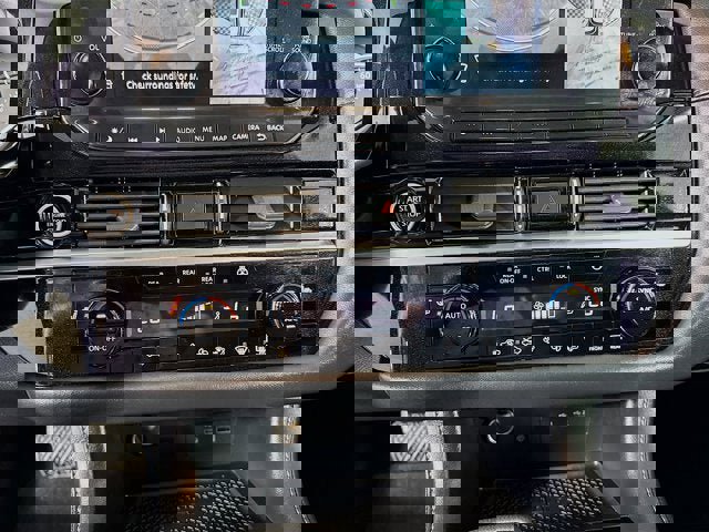 Certified 2023 Nissan Pathfinder SL w/ SL Premium Package image 14