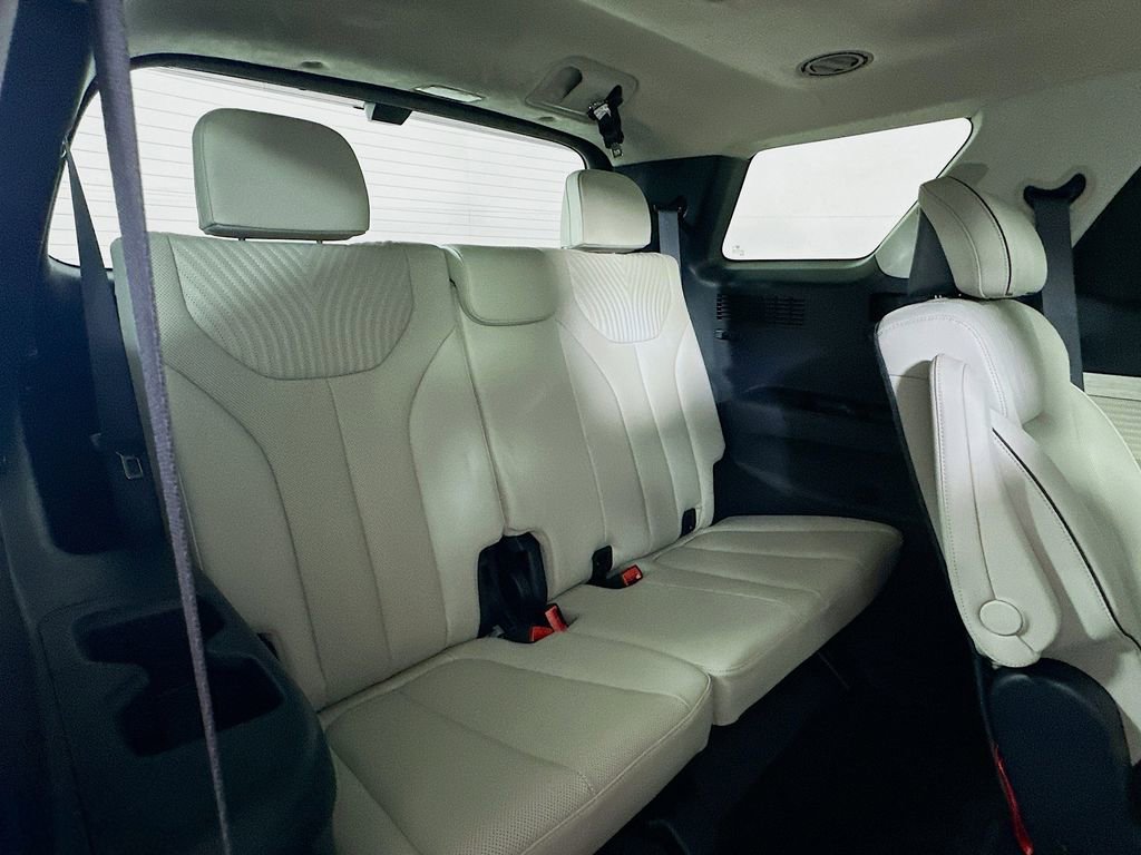 Used 2024 Hyundai Palisade Calligraphy FWD image 14