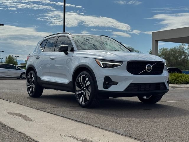 New 2026 Volvo XC40 B5 Ultra w/ Climate Package AWD/4WD image 1