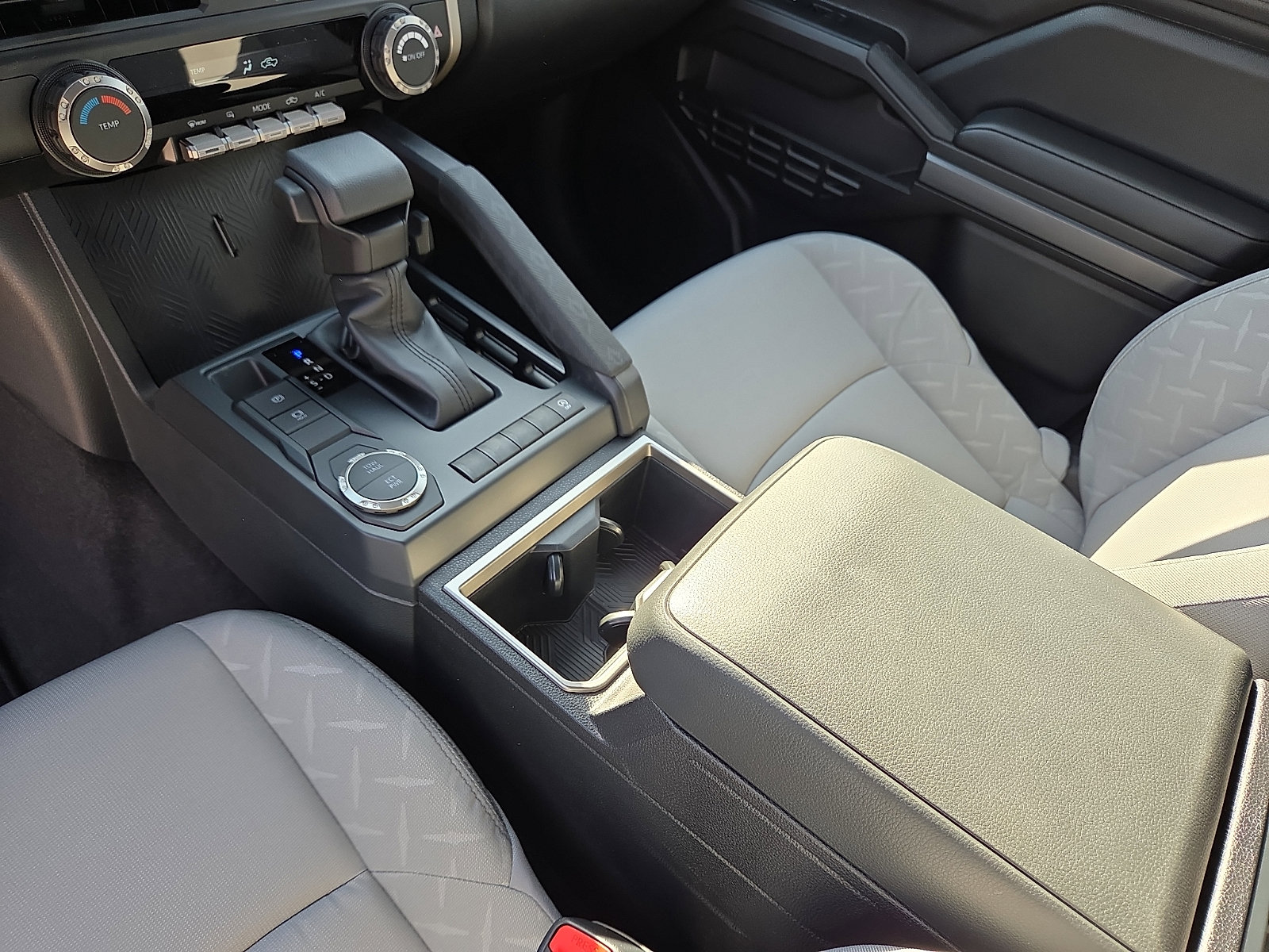 New 2026 Toyota Tacoma SR5 image 15