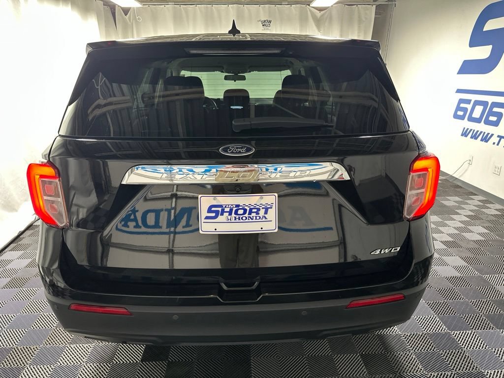Used 2023 Ford Explorer 4WD image 3