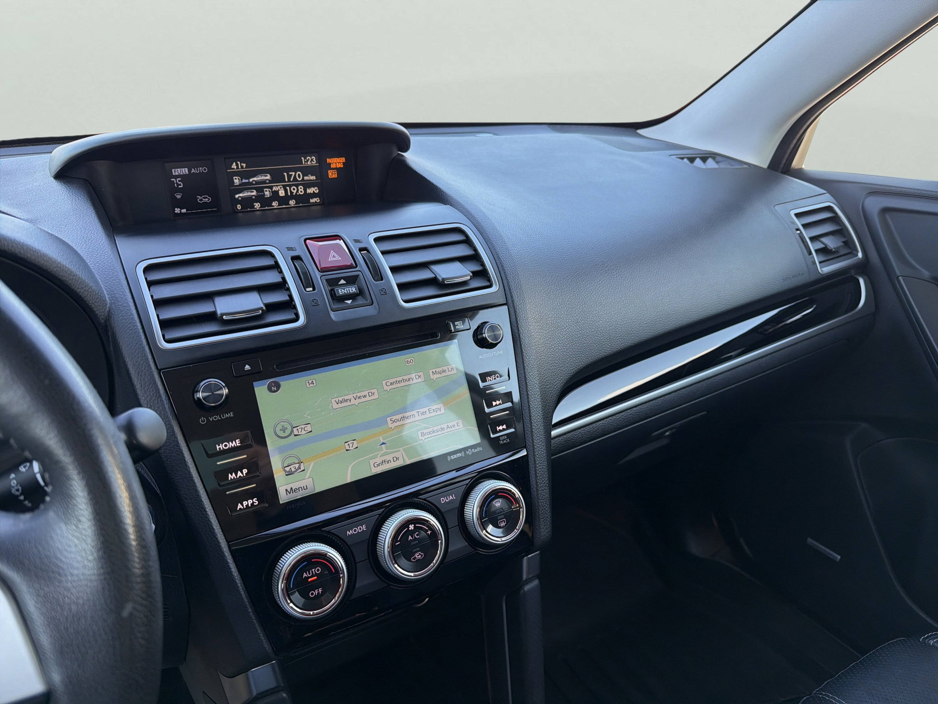 Used 2017 Subaru Forester 2.5i Touring image 24