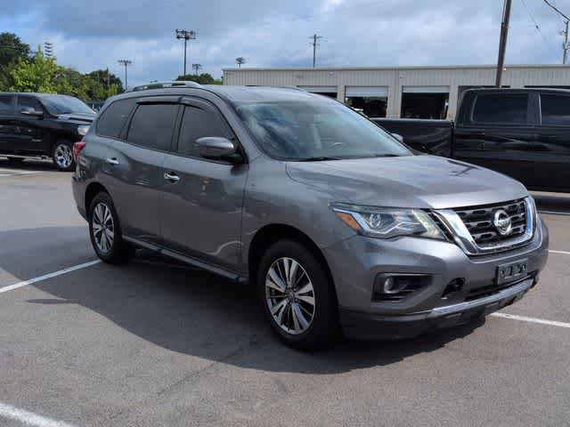 Used 2020 Nissan Pathfinder SV AWD/4WD image 2