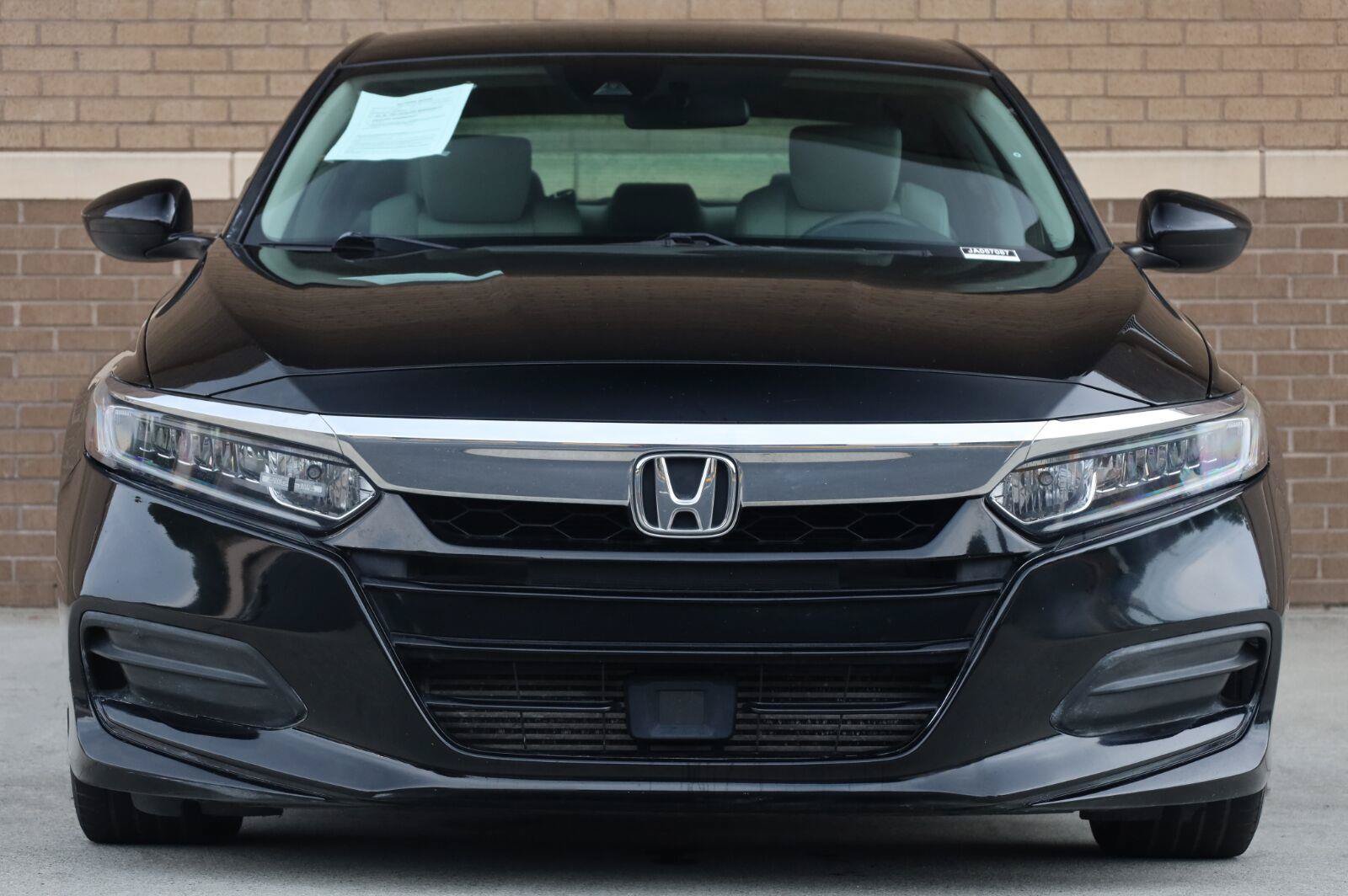 Used 2018 Honda Accord LX image 6