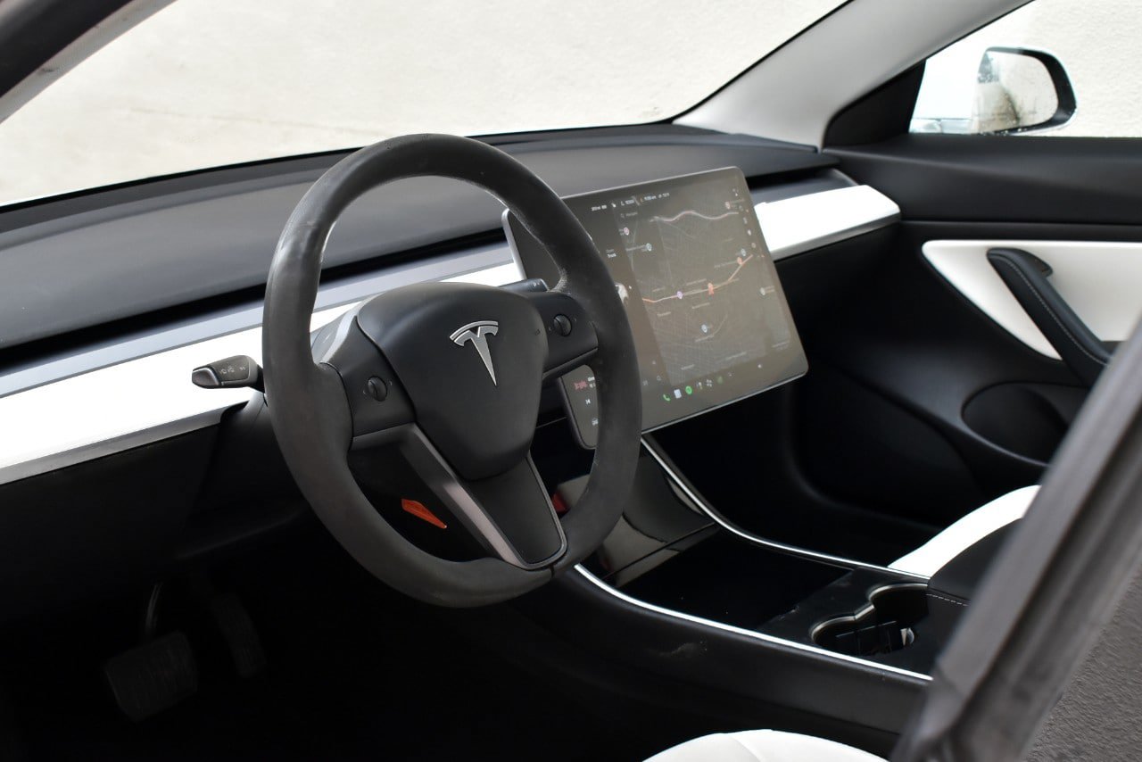 Used 2020 Tesla Model 3 Long Range AWD/4WD image 12