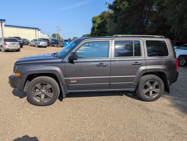 Used 2016 Jeep Patriot 75th Anniversary w/ Power Value Group AWD/4WD image 14