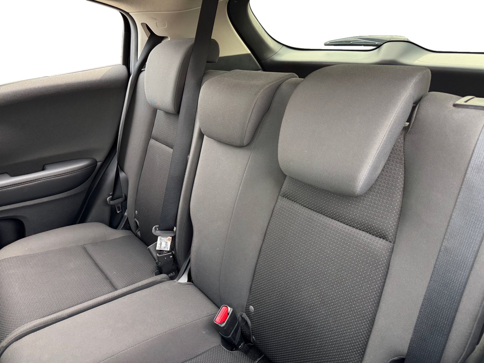 Used 2022 Honda HR-V LX image 13