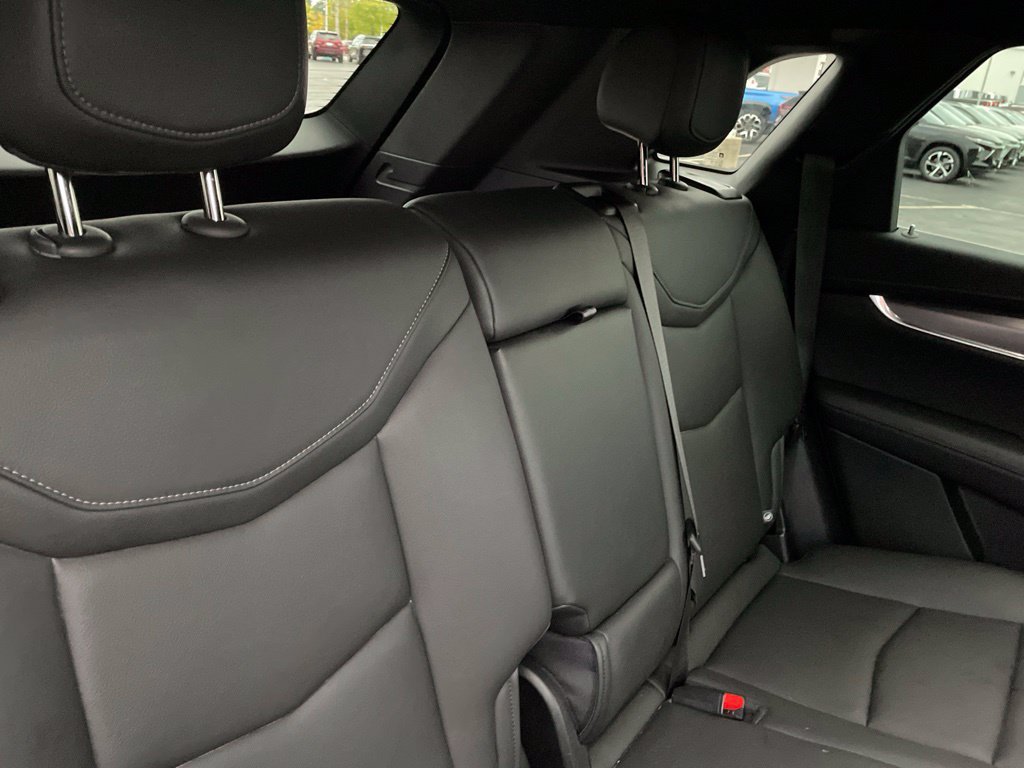 Used 2020 Cadillac XT5 Luxury w/ LPO, Floor Liner Package AWD/4WD image 16