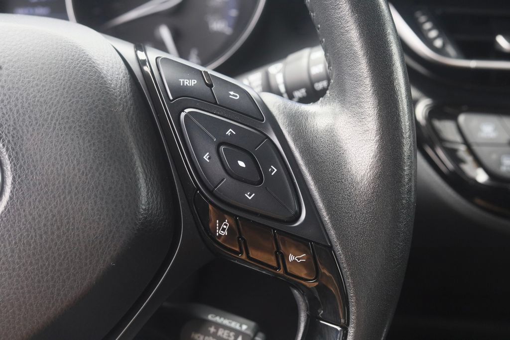 Certified 2021 Toyota C-HR XLE FWD image 12