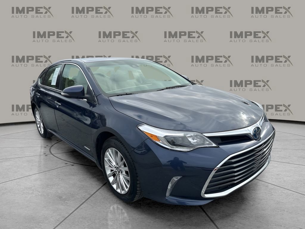 Used 2018 Toyota Avalon Limited w/ All Weather Liner Package image 7