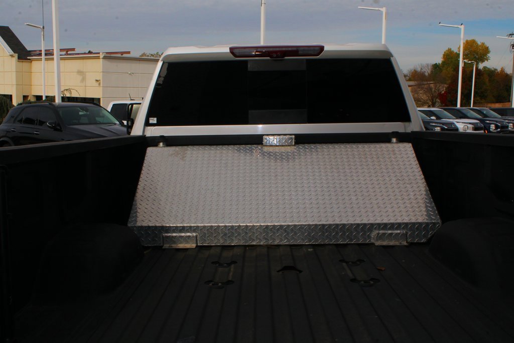 Used 2023 Chevrolet Silverado 3500 High Country image 12