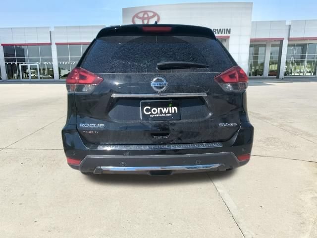 Used 2019 Nissan Rogue SV w/ Premium Package AWD/4WD image 4