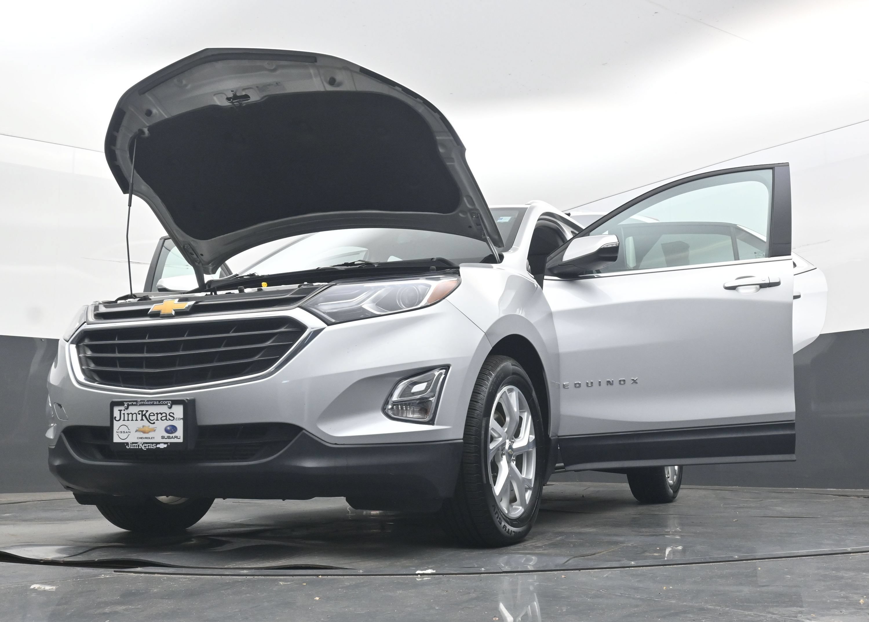 Used 2019 Chevrolet Equinox LT w/ Sun & Navigation Package FWD image 44