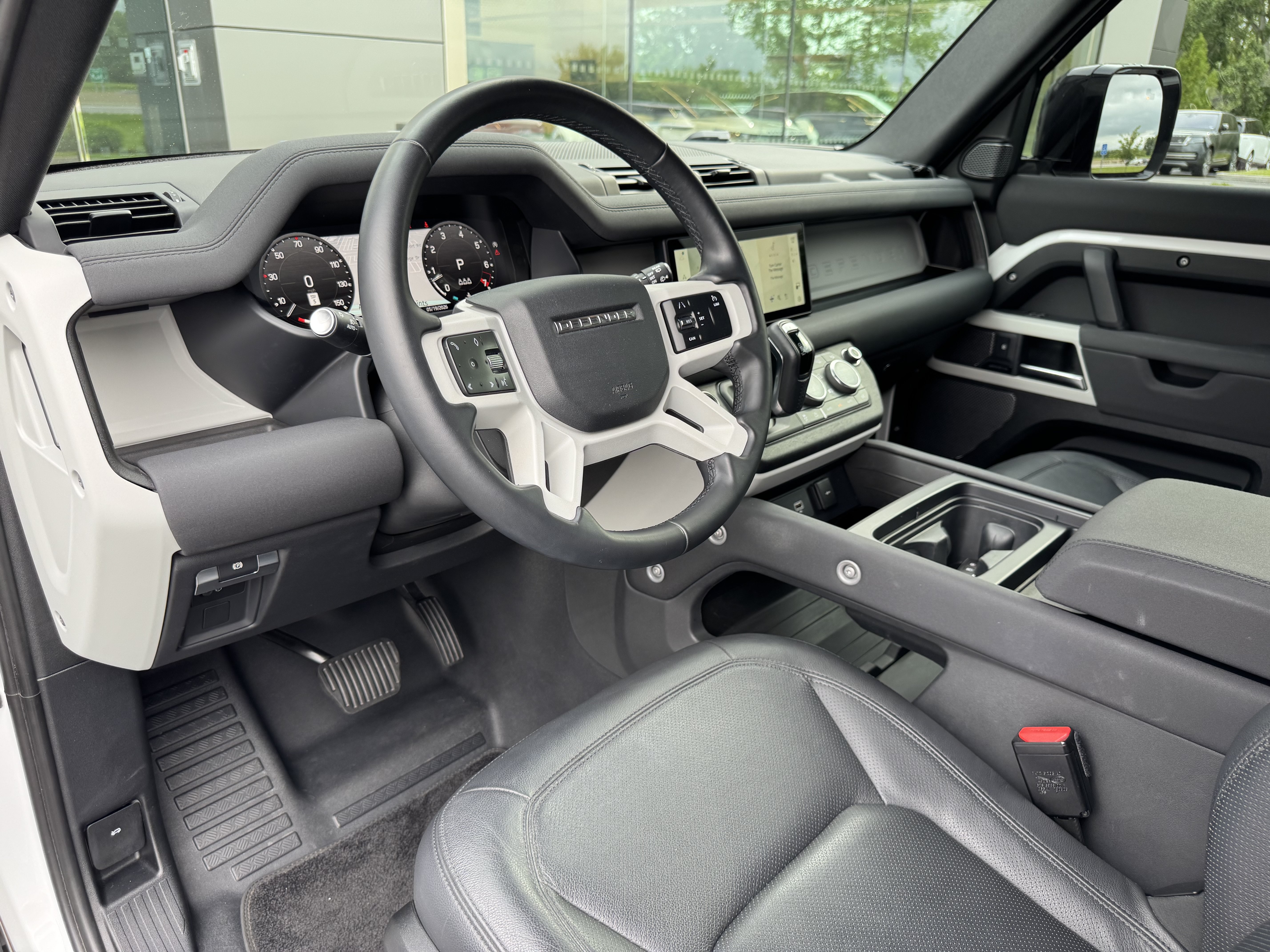 Certified 2023 Land Rover Defender 110 S AWD/4WD image 13