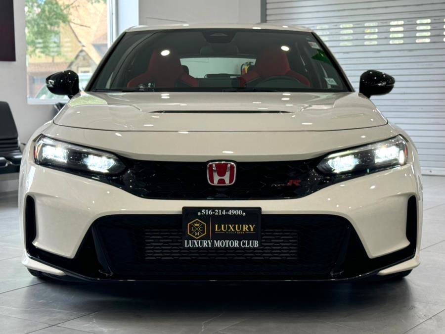 Used 2025 Honda Civic Type R image 3