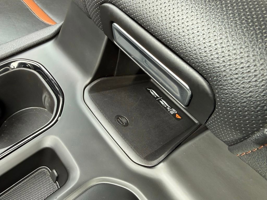 Used 2022 GMC Sierra 1500 AT4 image 27