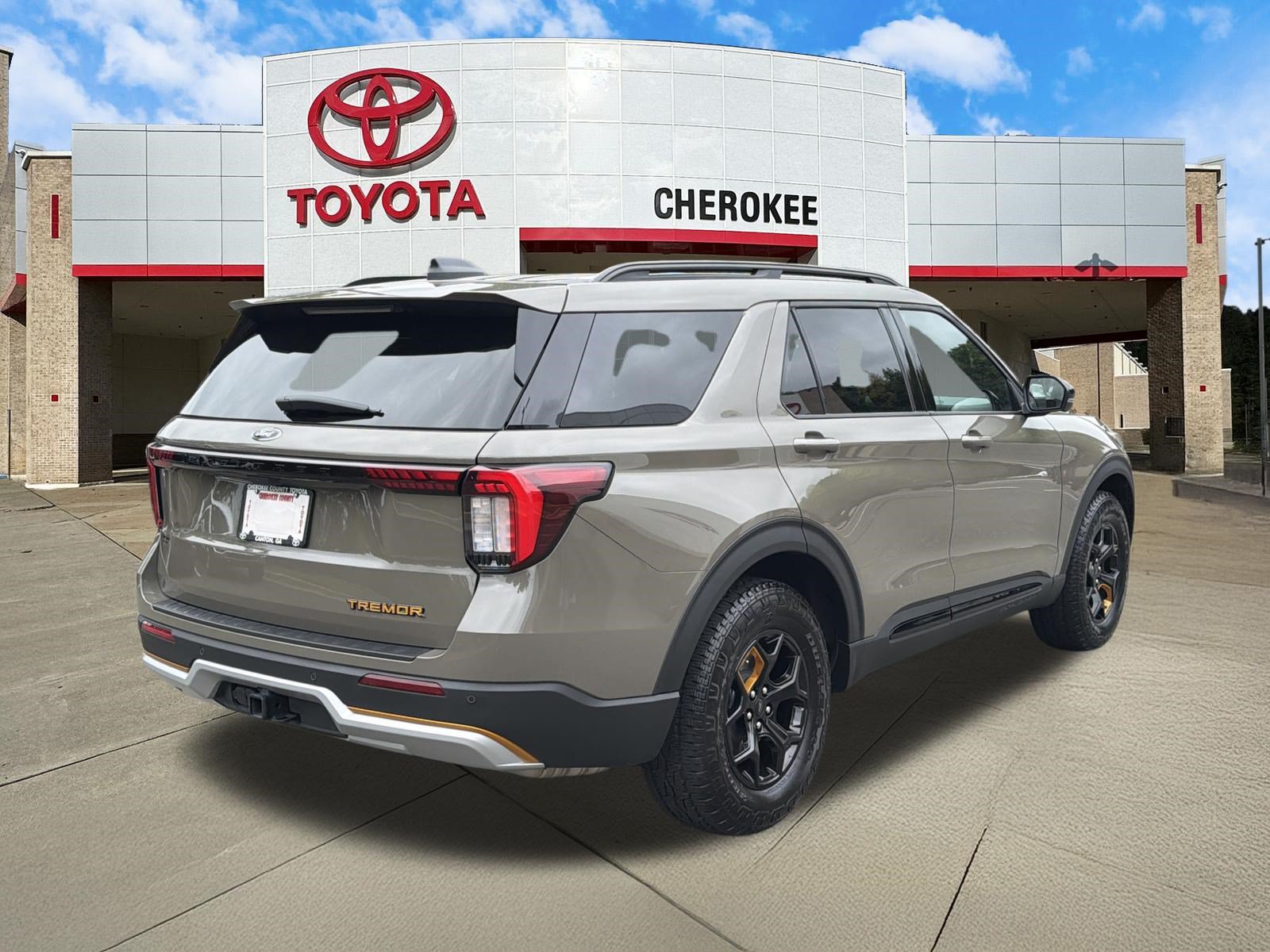 Used 2026 Ford Explorer Tremor w/ Tremor Ultimate Package AWD/4WD image 5