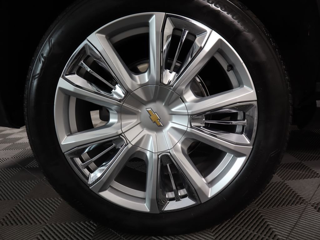 Used 2023 Chevrolet Tahoe High Country w/ Advanced Technology Package image 35