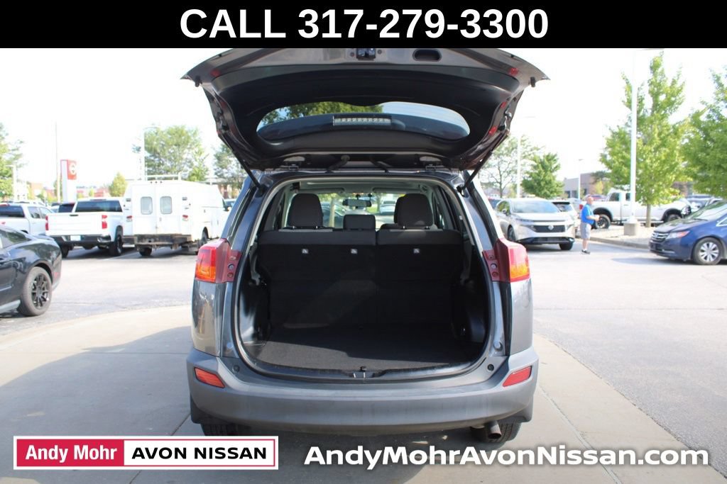 Used 2014 Toyota RAV4 XLE AWD/4WD image 10