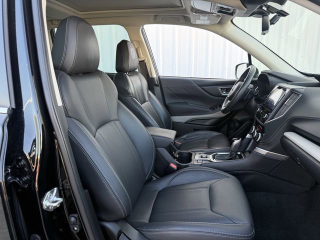 Used 2023 Subaru Forester Limited image 30