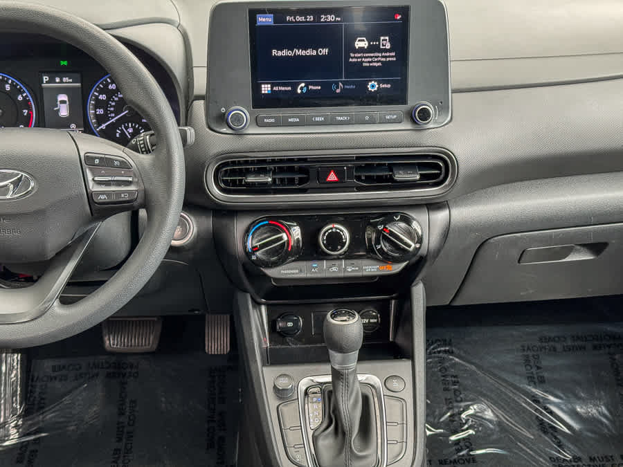 Certified 2023 Hyundai Kona SEL AWD/4WD image 13