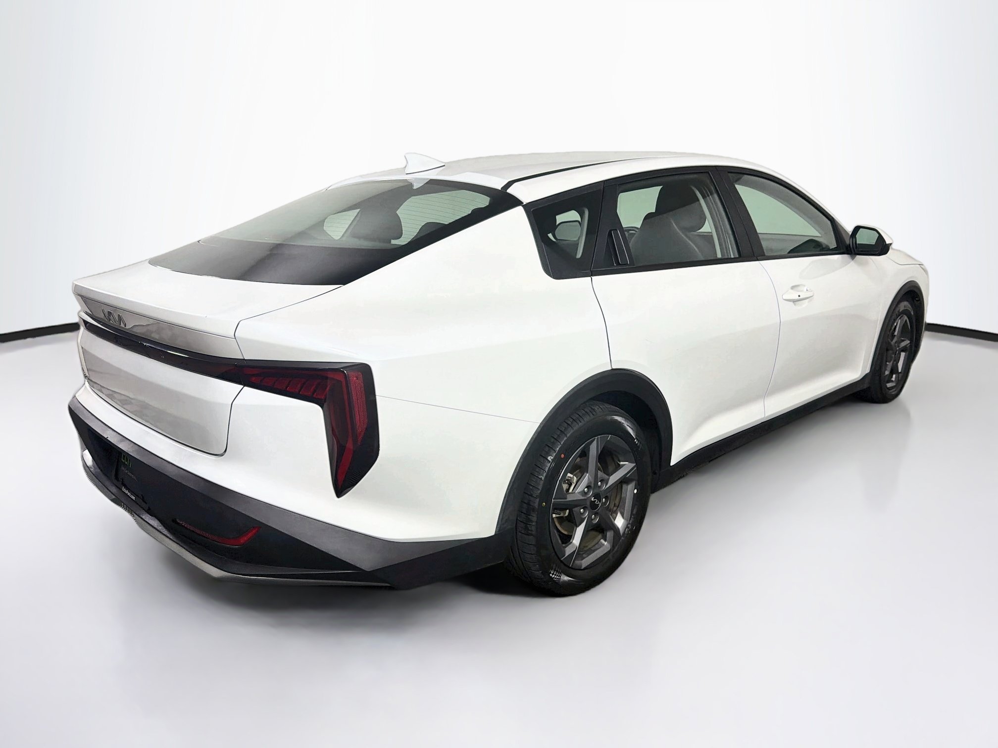 Used 2025 Kia K4 FWD image 9