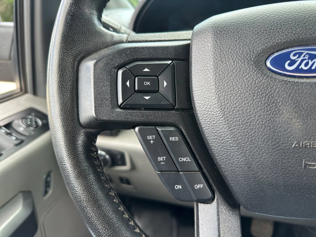Used 2020 Ford F150 XLT w/ Equipment Group 302A Luxury AWD/4WD image 15