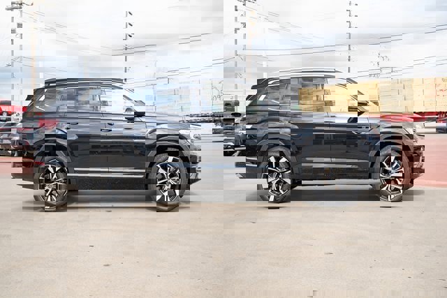 New 2026 Volkswagen Atlas SEL Premium R-Line image 7