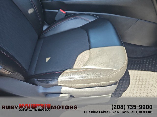 Used 2025 Jeep Compass Trailhawk AWD/4WD image 34