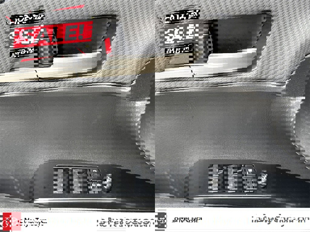 Used 2025 Toyota Camry SE image 25