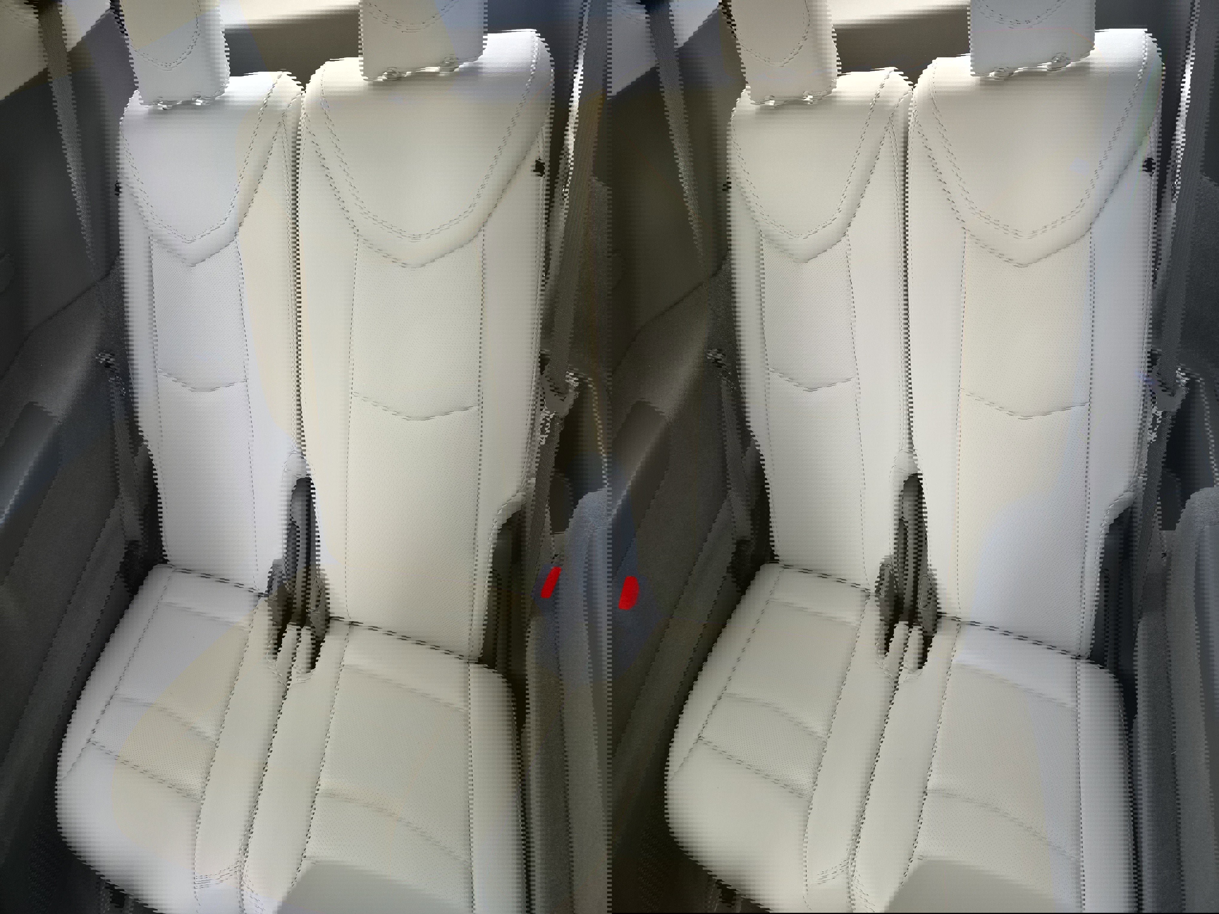 Used 2025 Cadillac XT6 Premium Luxury w/ Technology Package image 13