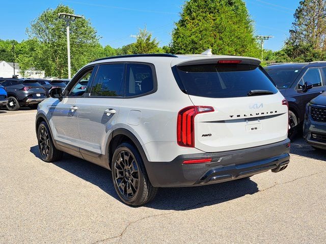 Used 2022 Kia Telluride SX w/ Nightfall Edition Package AWD/4WD image 7